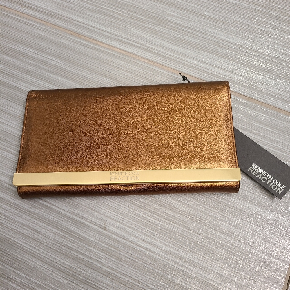 NEW Kenneth Cole Rose Gold Wallet